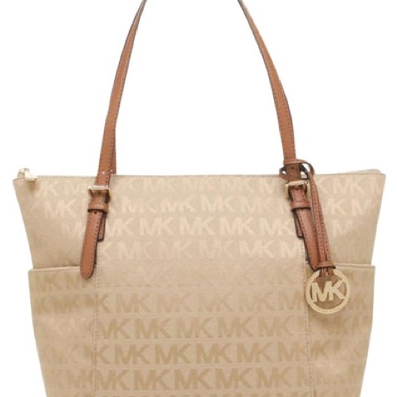 Michael Kors tote - Picture 2 of 13